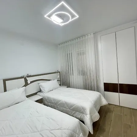 דירה Deluxe Center