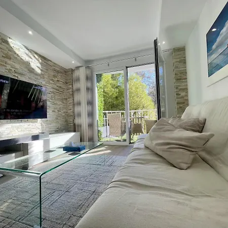 Deluxe Center Benidorm